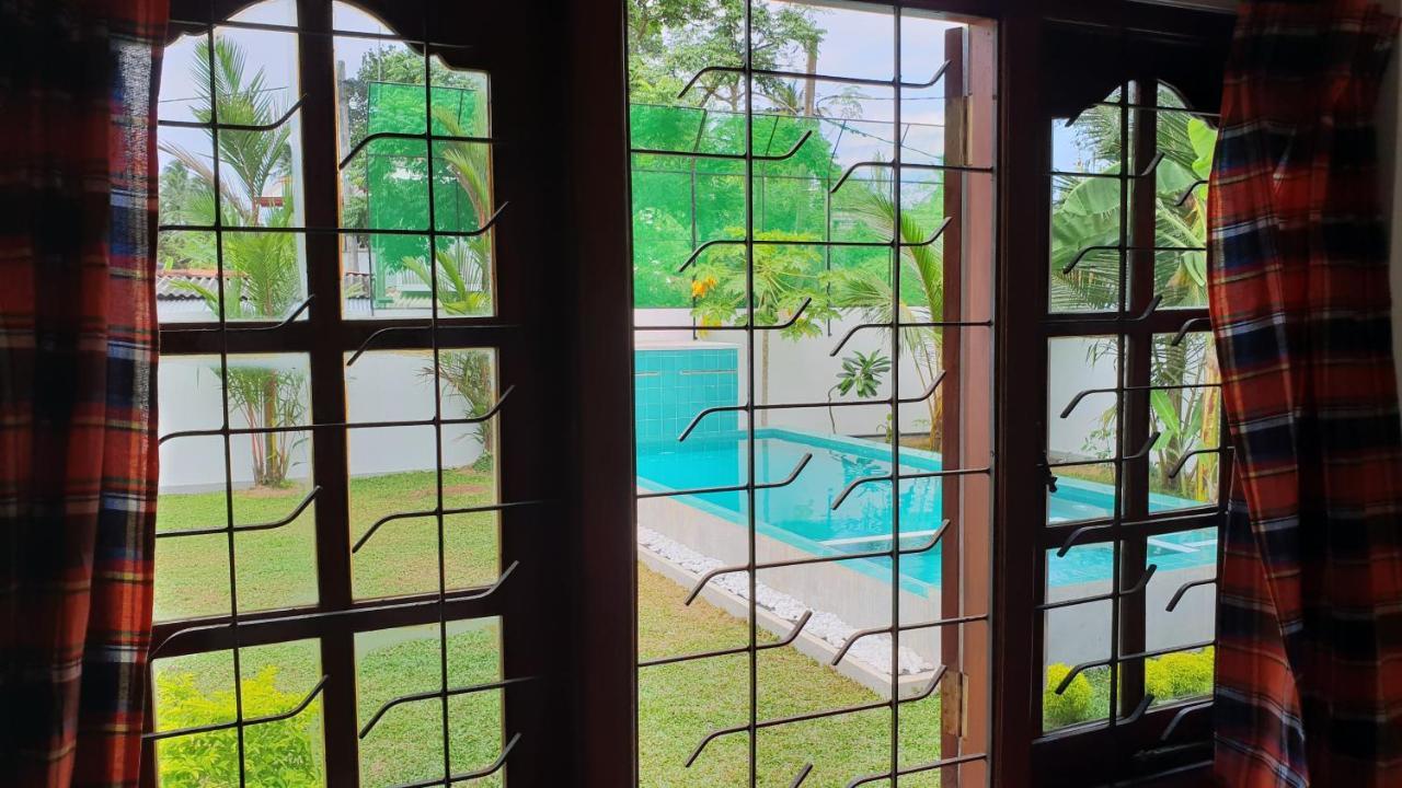 Emildale Villa Wadduwa Extérieur photo