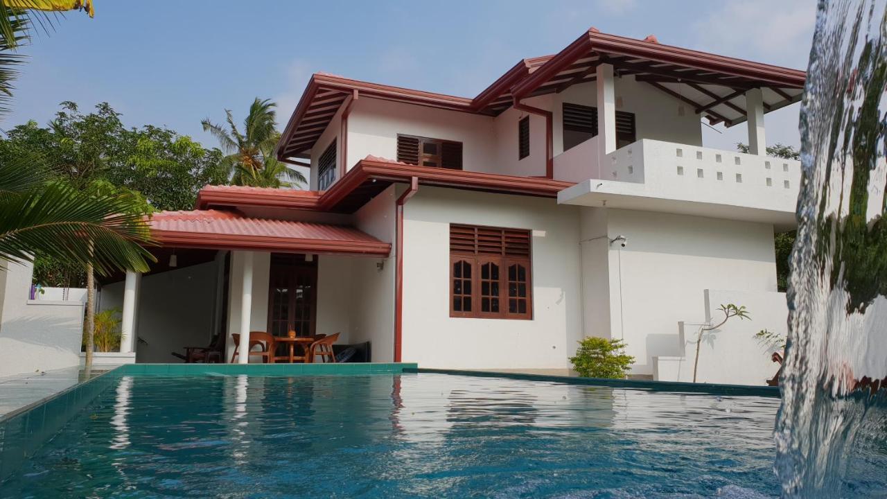 Emildale Villa Wadduwa Extérieur photo